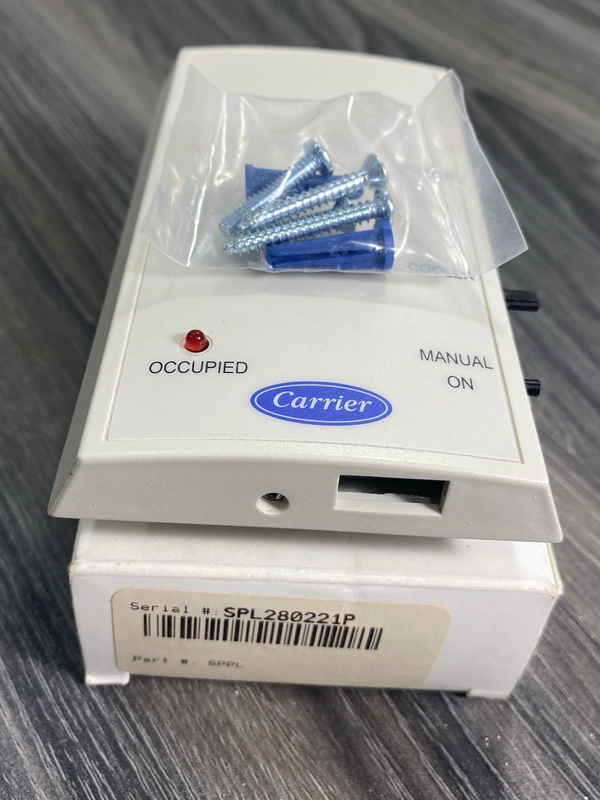 SPPL SPT Plus for Carrier -Wall Sensor Warmer/Cooler Manual On Occupied LED Rnet