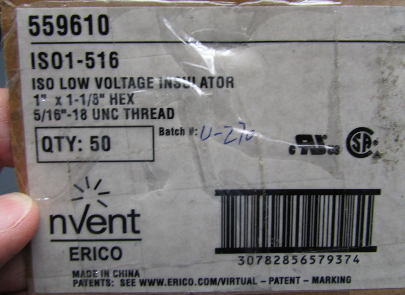 Lot 4 Erico 600V Electrical Insulators 1″ Standoff 5/16-18 Female Thread 559610