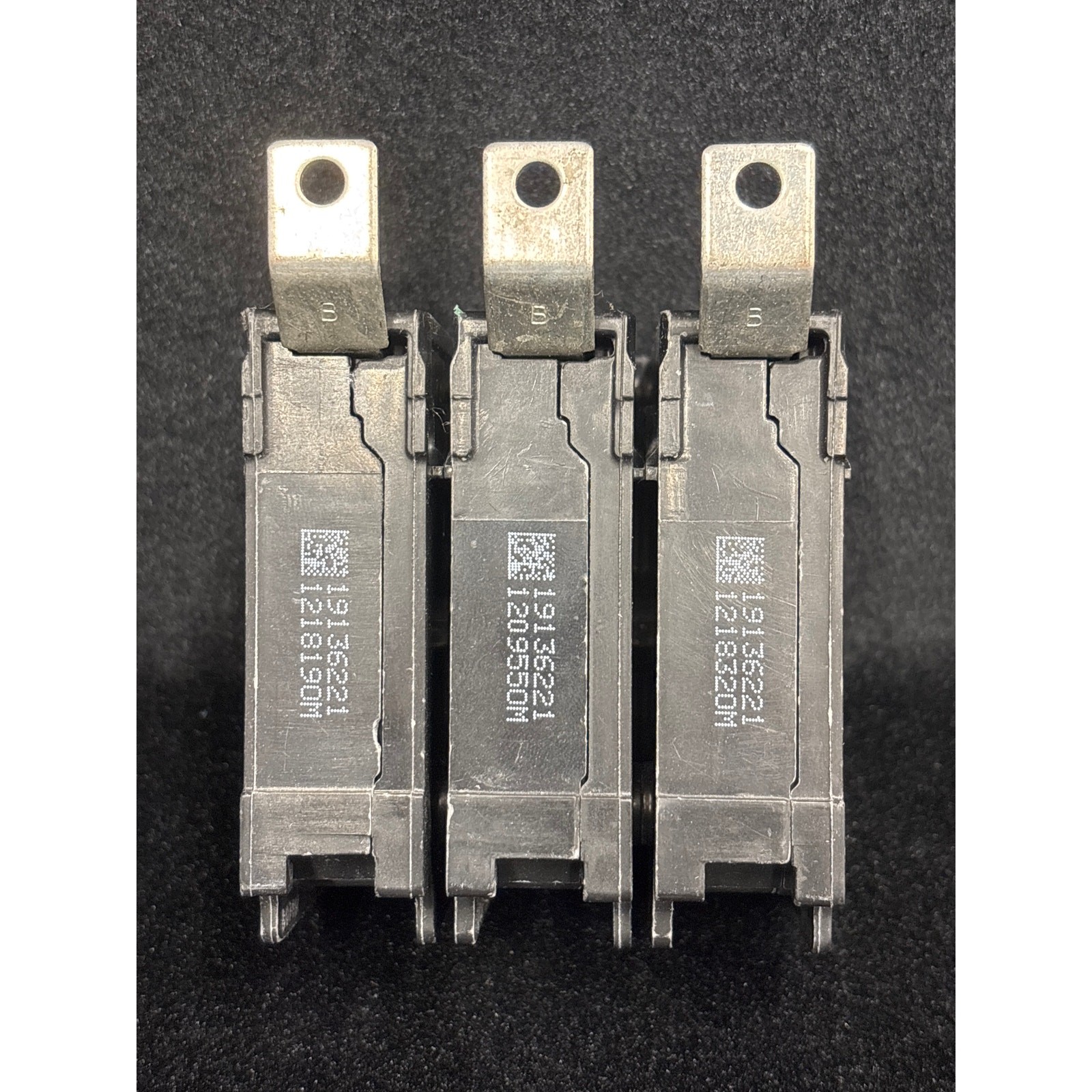 Siemens B315 15A 240V 3-Pole Bolt-On Circuit Breaker