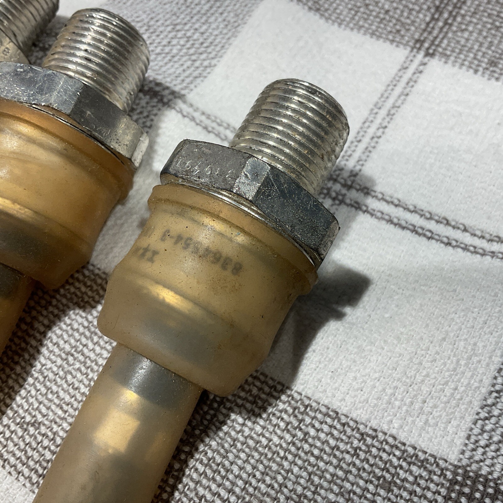 International Rectifier A7 8364554-3 8368467-3 4 Pieces