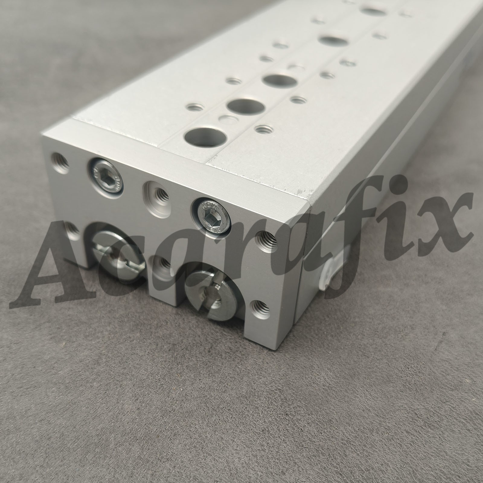 Brand New Pneumatic Slide Cylinder SLT-16-150-A-CC-B 197901 for Festo