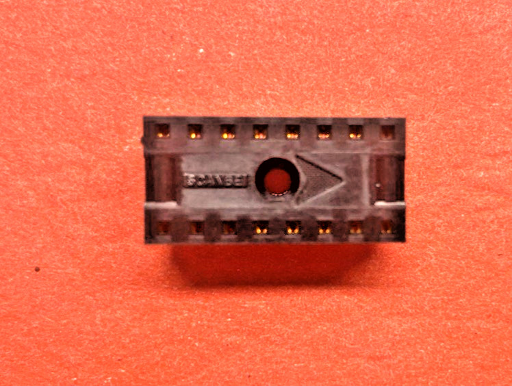 25 Pcs 16-pin Gold DIP IC Socket 2.54mm Pitch