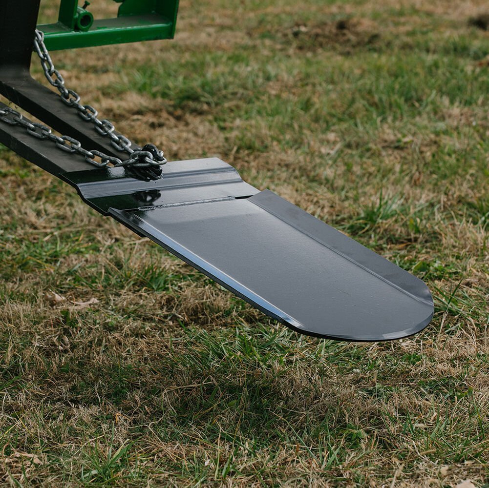 Titan Attachments XL Chain-On Quick Spade 36″ Length 83 lb. Chain Hook