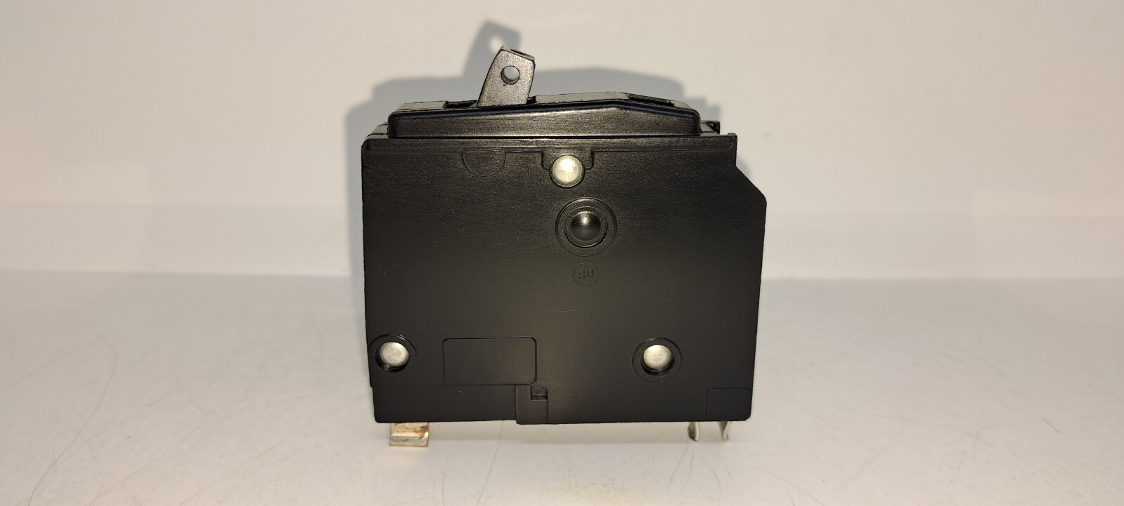 Square D QO130 30 Amp 1 Pole Plug In Circuit Breaker Grooved Handle