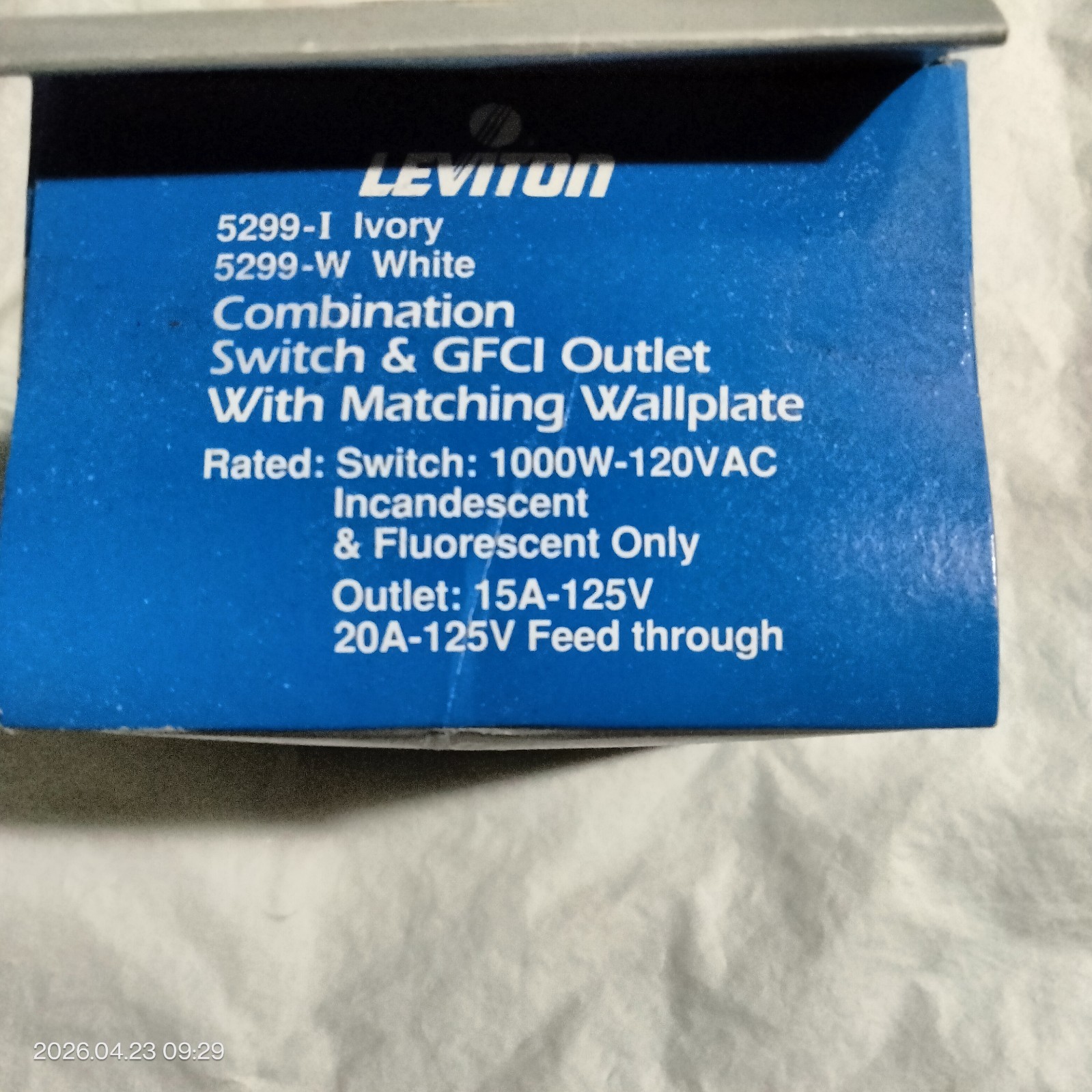 Lot of 4 Leviton 5299 Decora Combination Switch & GFCI Outlet 15A 125V NEW