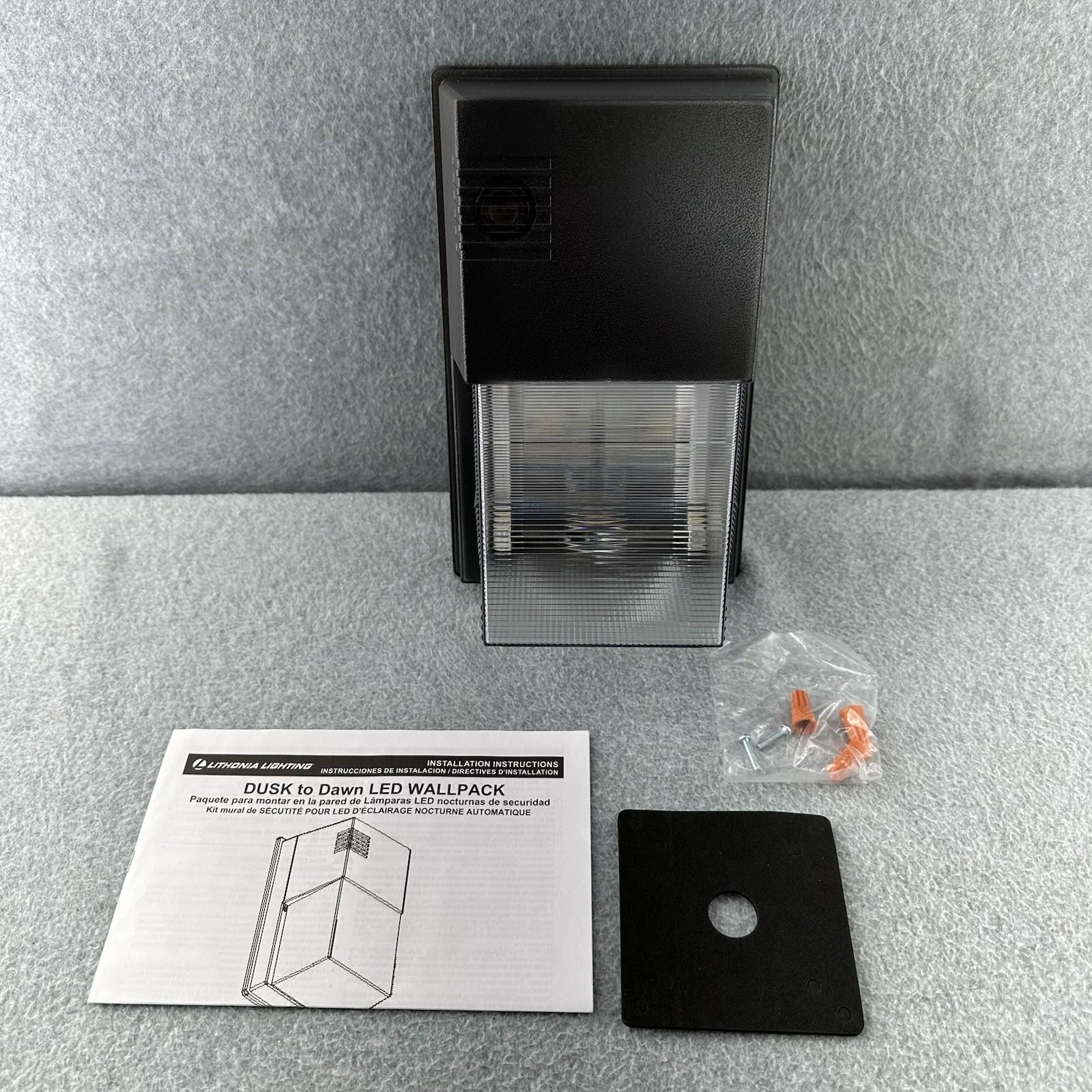 Lithonia Lighting 249NF2 Dusk To Dawn LED 70W Wall Pack Light Fixture 5000K New