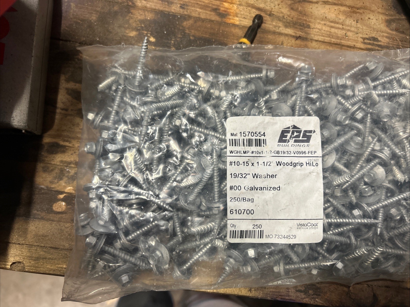 1-1/2in Metal to wood Roofing Screws, Plain HWH Zinc (galvanized) See Pics.(250)