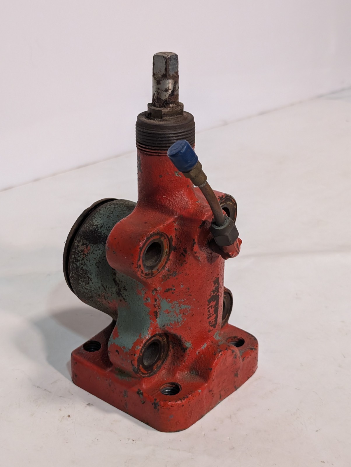 MB Co. A-6201 control valve, working pressure 500 PSIG, 4-bolt base, as shown