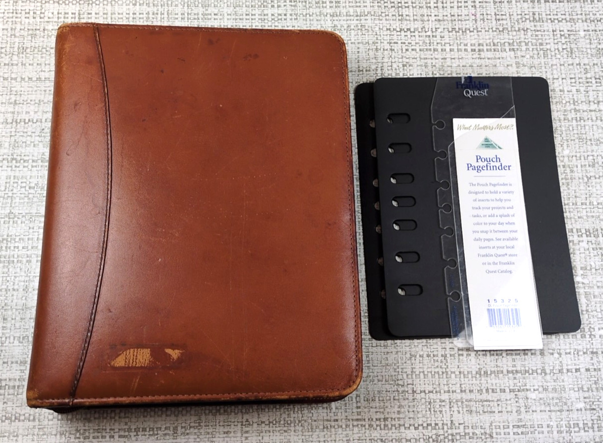 Franklin Quest Classic Distressed Leather Zip Binder 7 Gold Rings 1.5″ Brown