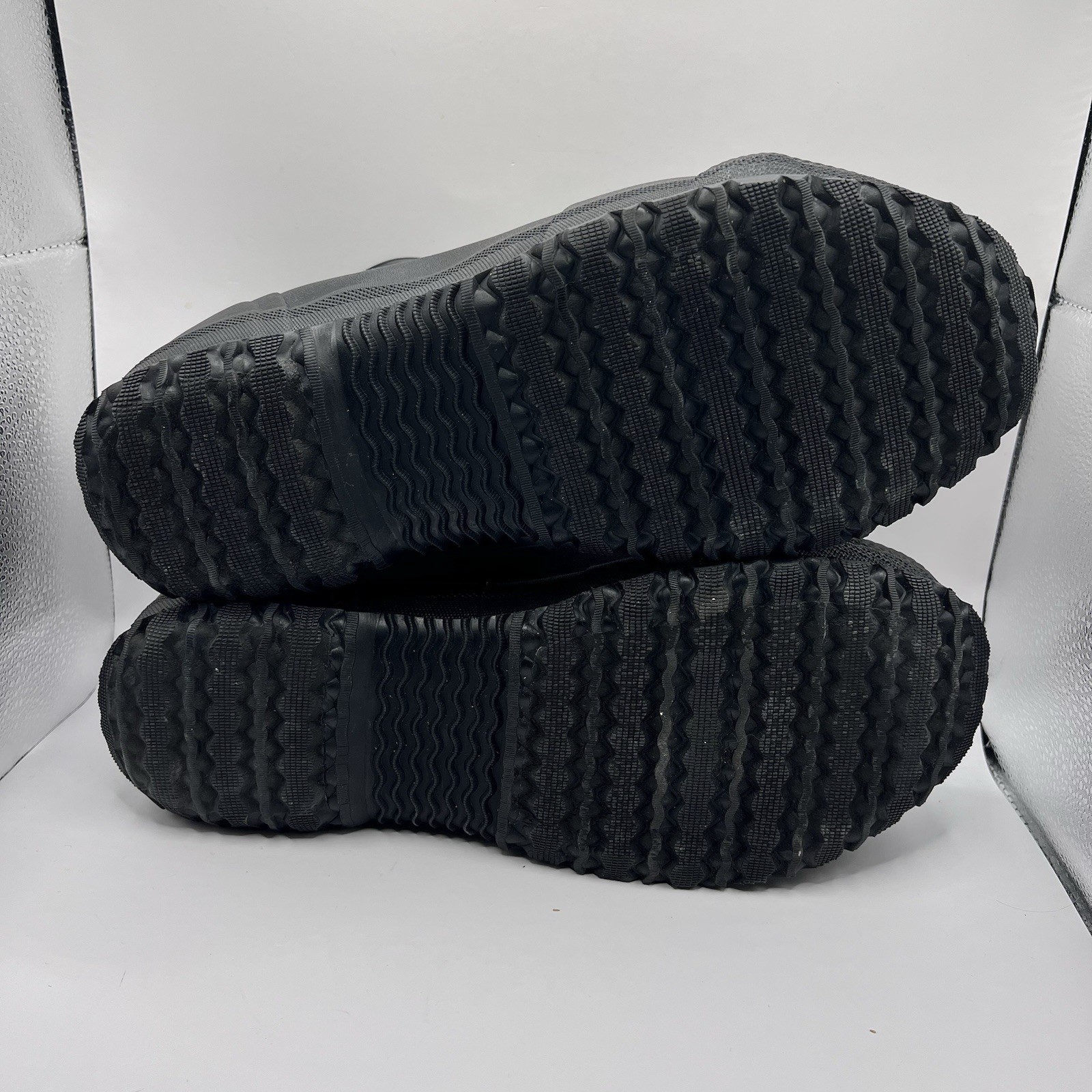 Bogs Unisex Adult Overshoe Zip Comp Toe Work & Safety Shoes Black Men’s 8