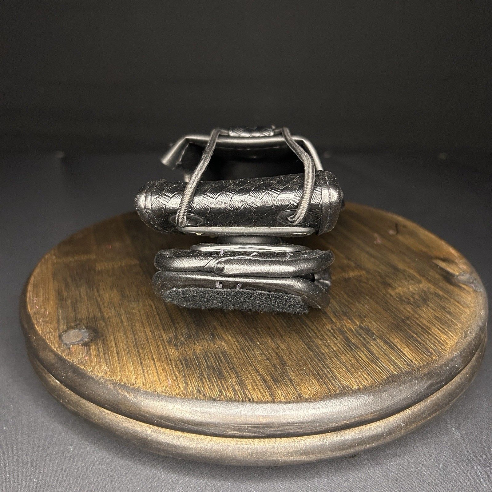 Bianchi Universal Radio Holder Swivel Back Accumold Leather (Has A Cut On Side)