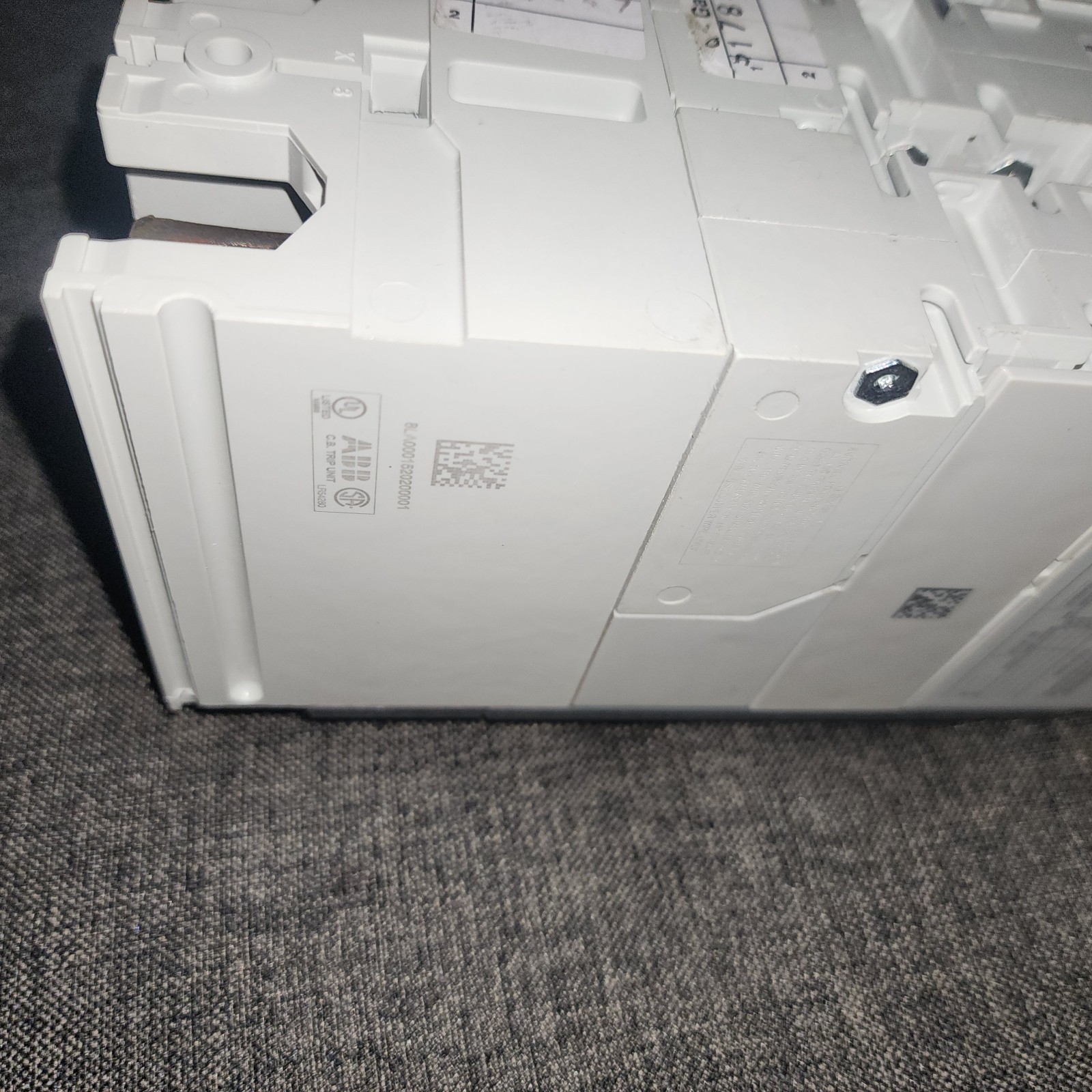 ABB 400A Circuit Breaker New Open Box PR221DS