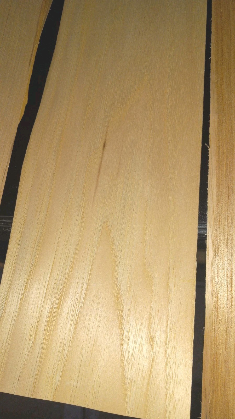 48 Sheets Hardwood VENEER .5MM – 20″ X 6″ Real Wood Mixed Walnut Cedar Oak