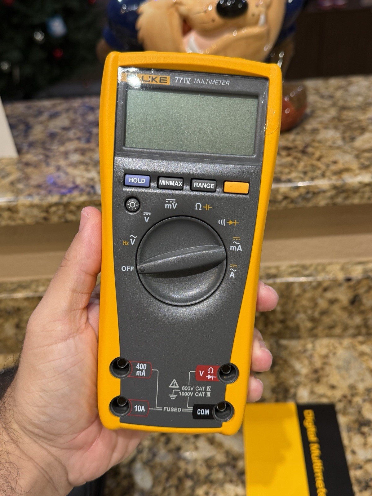 Brand New Fluke 77 – IV 4 AC/DC Digital Multimeter w/ Leads Cd & Case