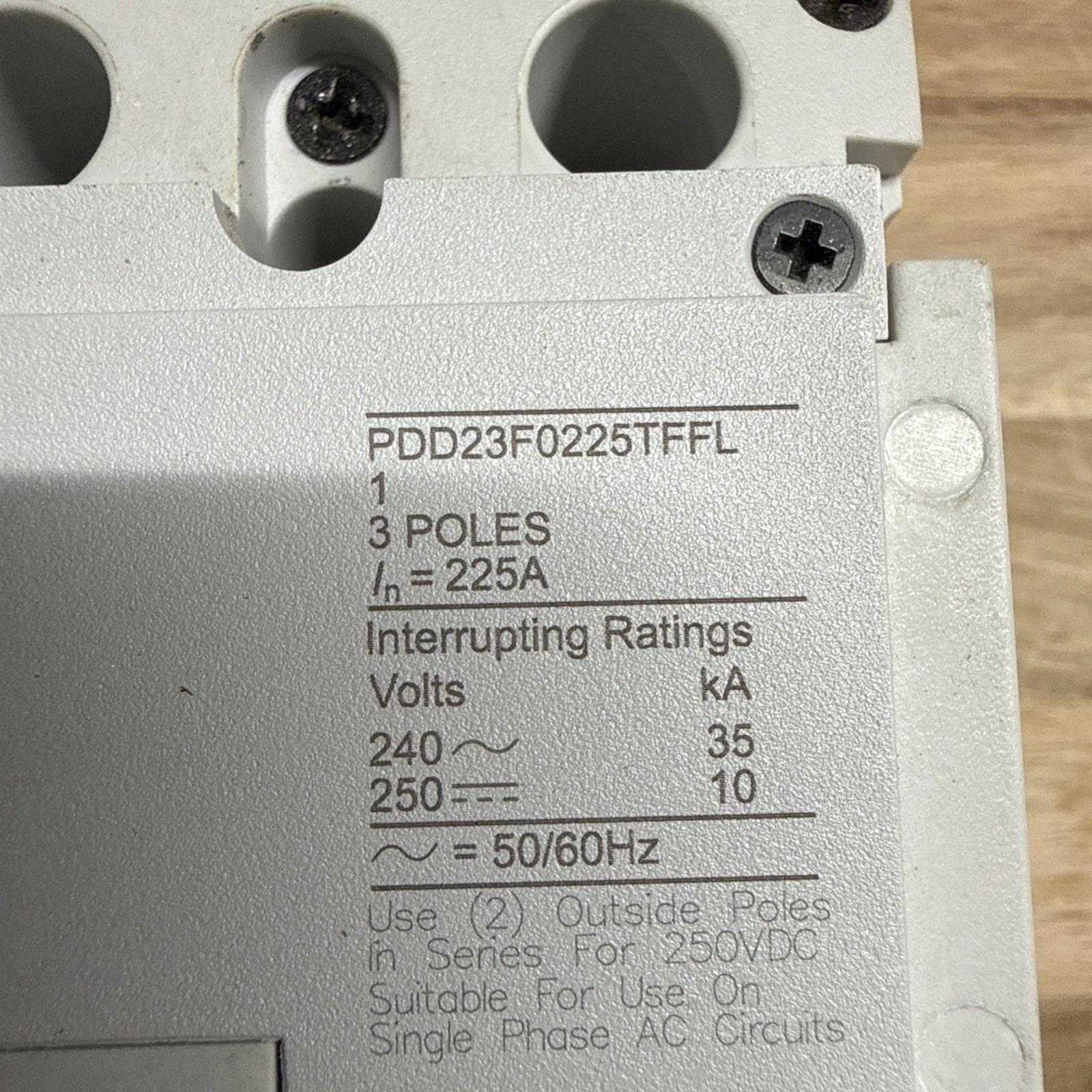 Eaton 225 Amp PDD23F0225TFFL 3 Pole Circuit Breaker Used