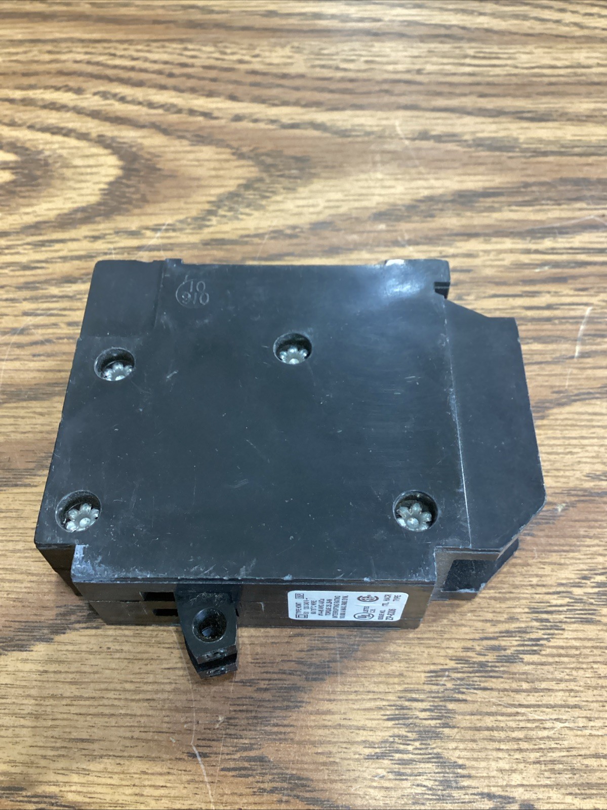 SQUARE D HOMT1515 Circuit Breaker 15A Plug In 120/240V Used 🔴