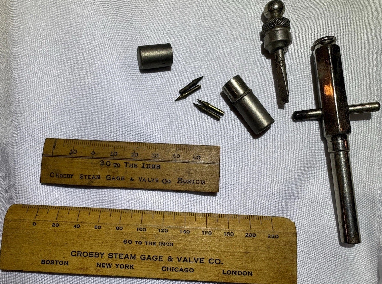Crosby Steam-Engine Indicator 1890s 14471 Antique Set W/box and key very nice