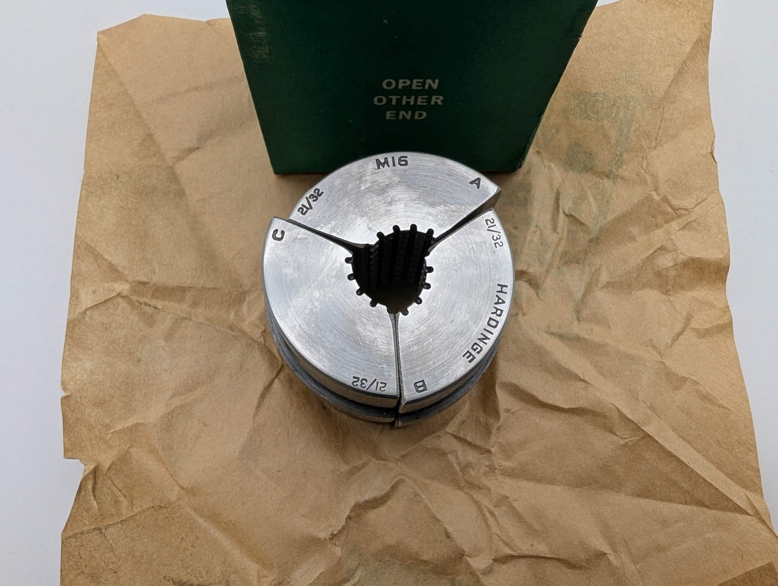 Hardinge M16 21/32″ Round Serrated Collet Pads 3-Segment for M-Series Collet