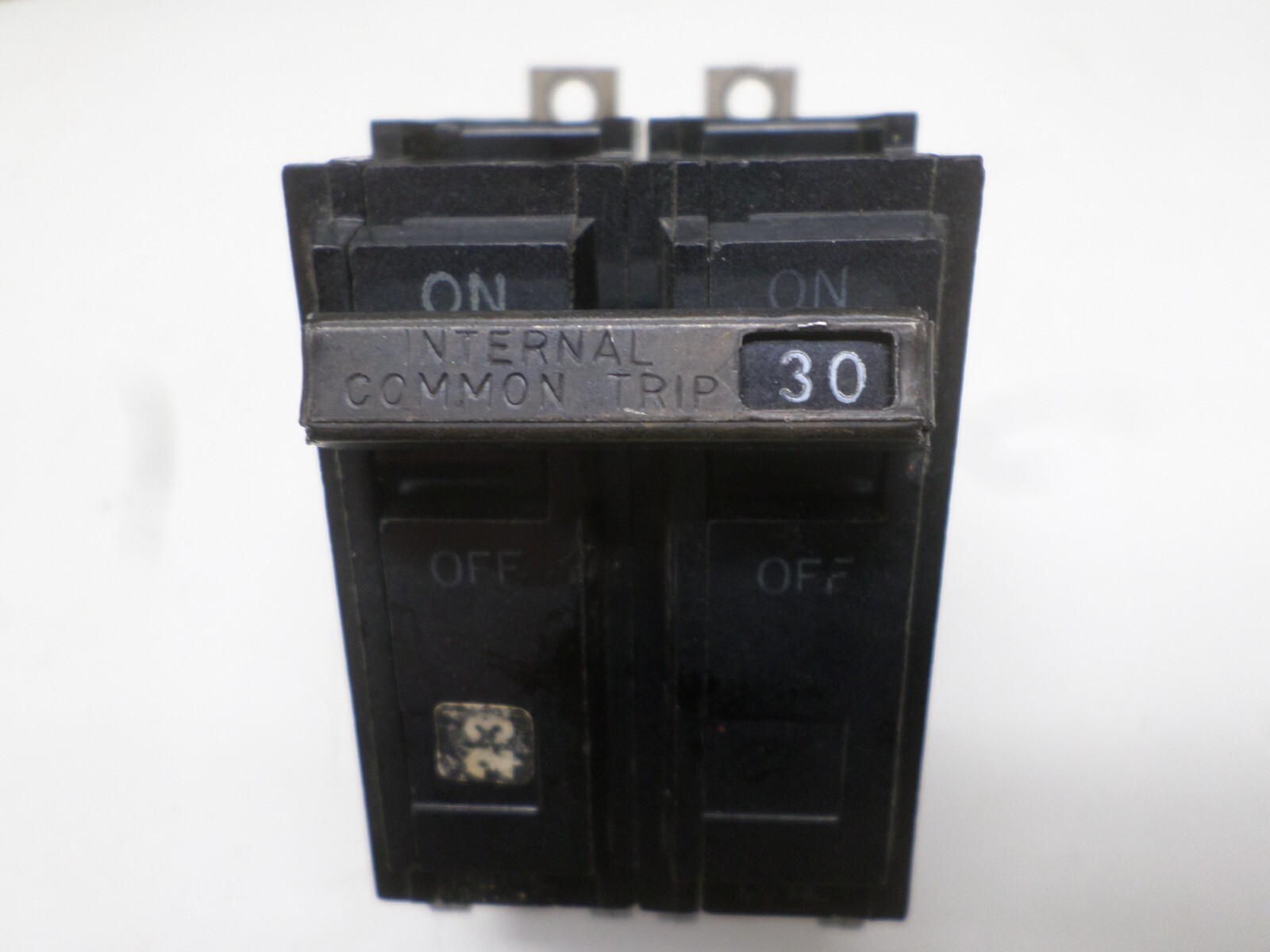 General Electric THQB2130 2 Pole 30 Amp 120/240 Volt Bolt On Circuit Breaker