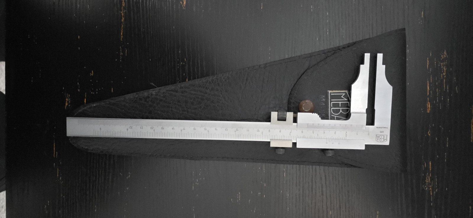 MEBA Caliper 9″