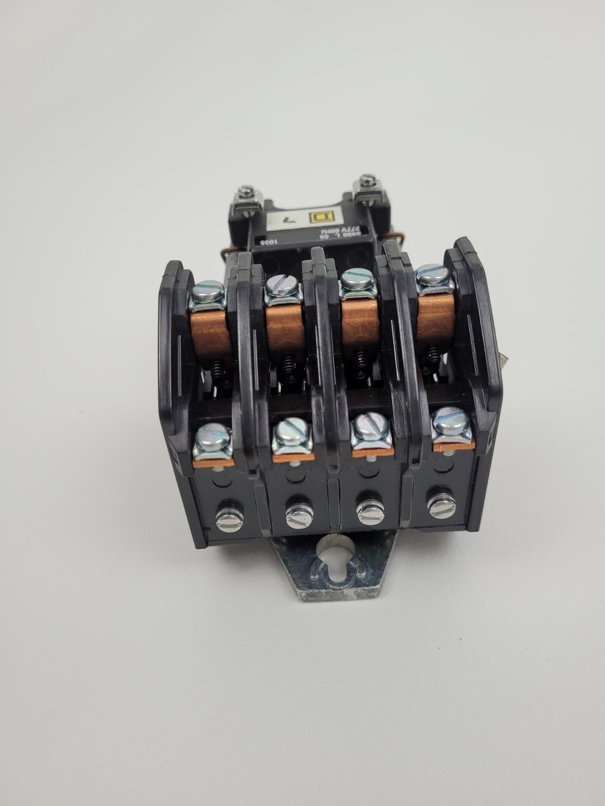 8903L040 Square D Lighting Contactor 277V 60Hz Coil – Next Day Option – New