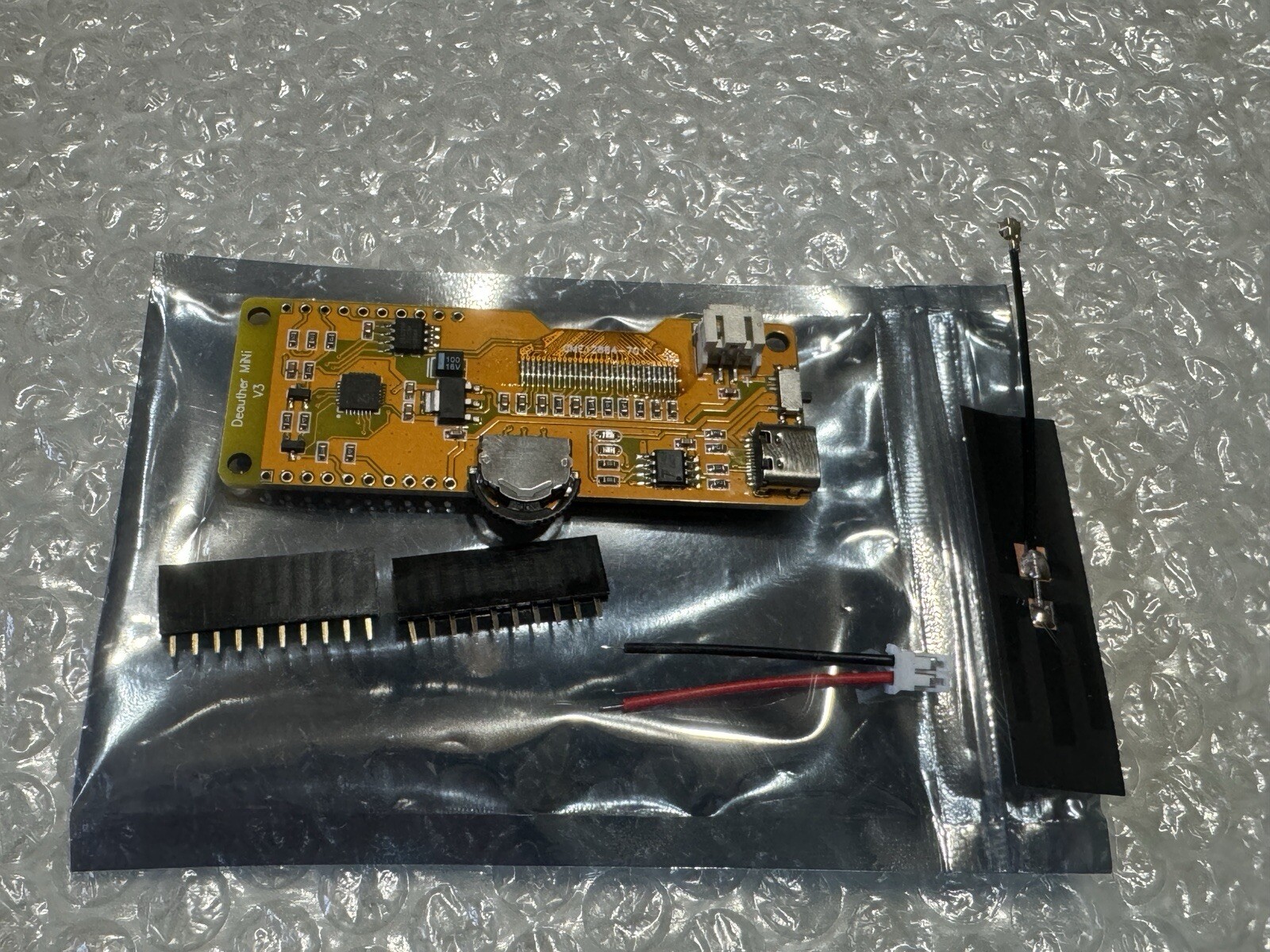 DSTIKE Deauther MiNi V3 KIT ESP8266 Development Board -CHA