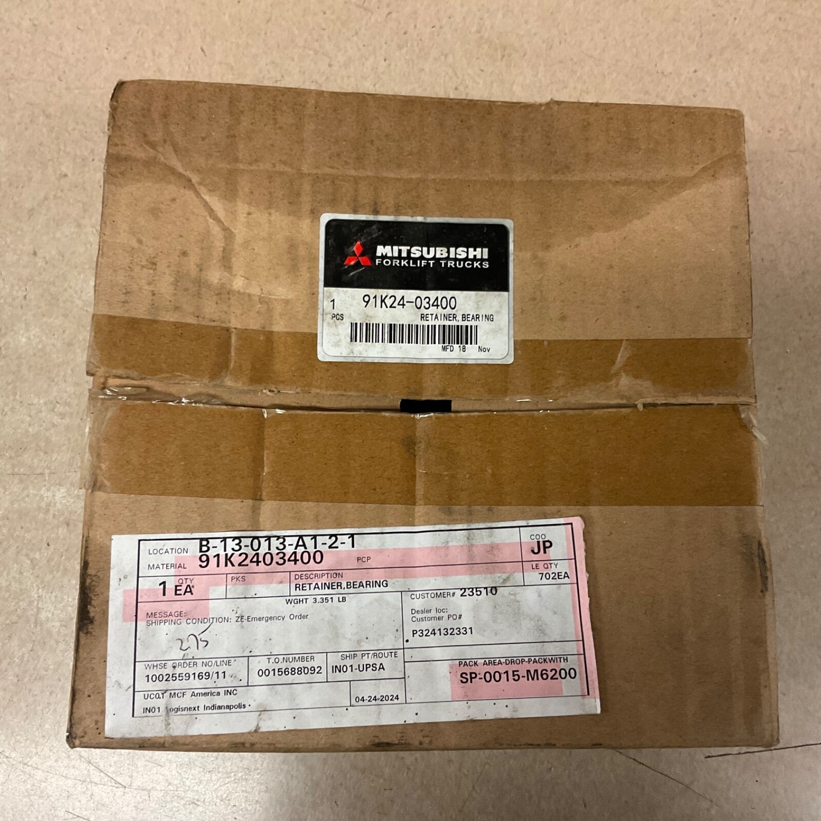 CAT Caterpillar MITSUBISHI 91K24-03400 BEARING RETAINER FORK LIFT TRUCK NEW NOS