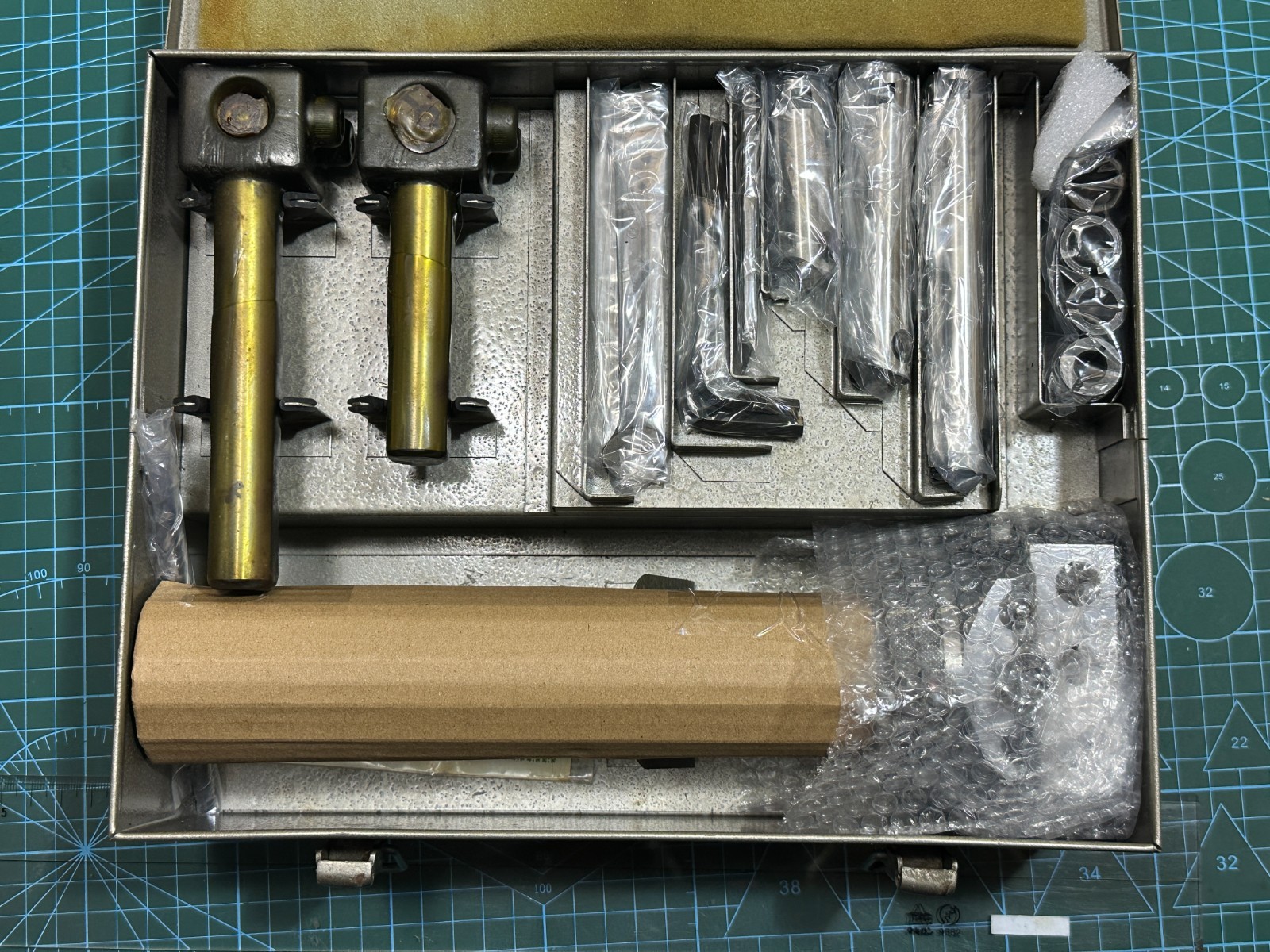 KURODA Universal Facing & Boring Head UFB-3 MT-3 ST32 Near MINT from JAPAN