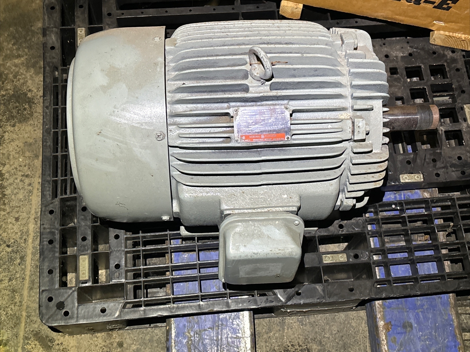 NEW General Electric GE 5K254BC105 15 HP Motor; 230/460VAC 3PH 3530 Rpm 254T