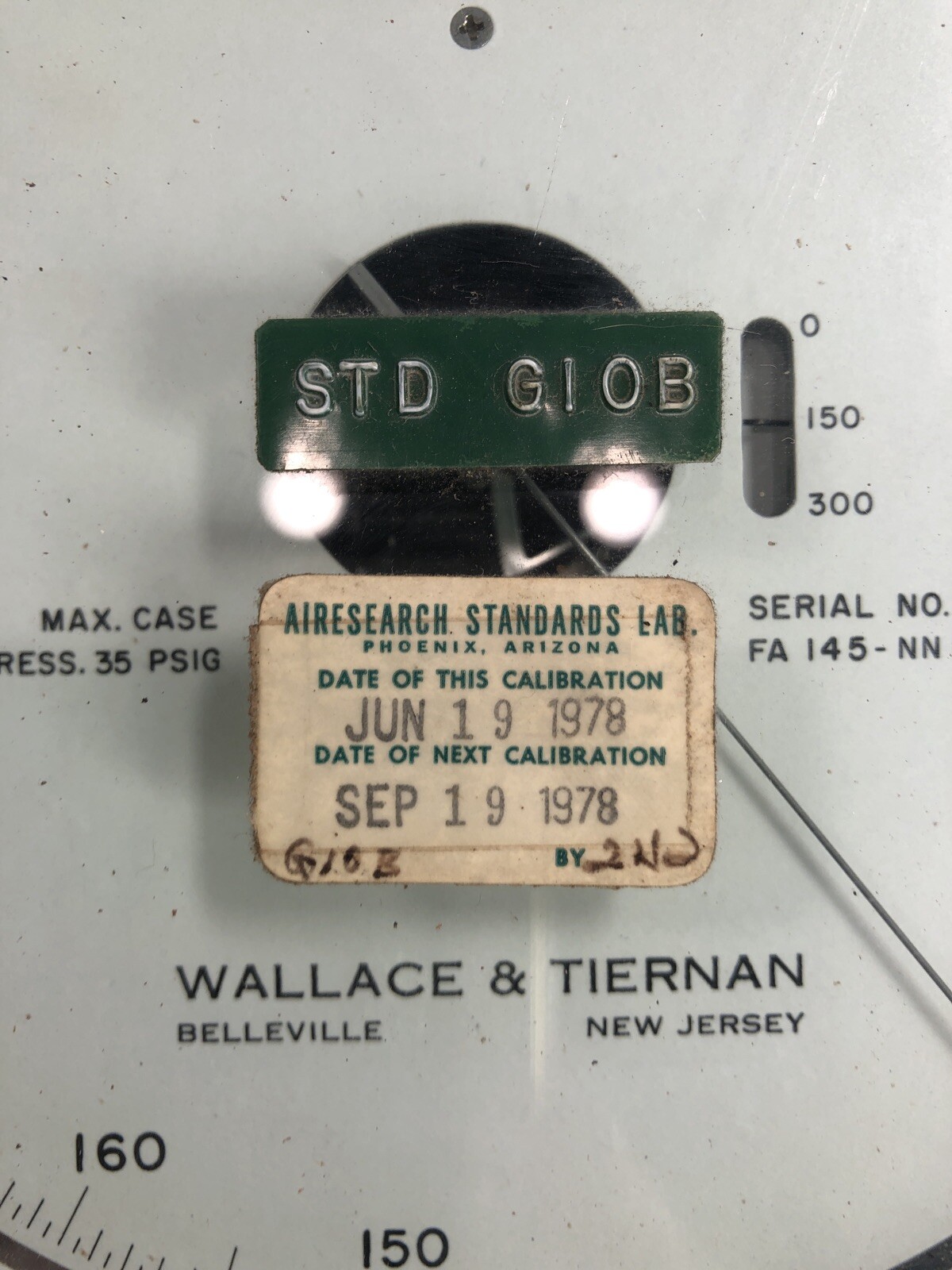 Wallace and Tiernan # FA145 inches of mercury pressure gauge 0-300