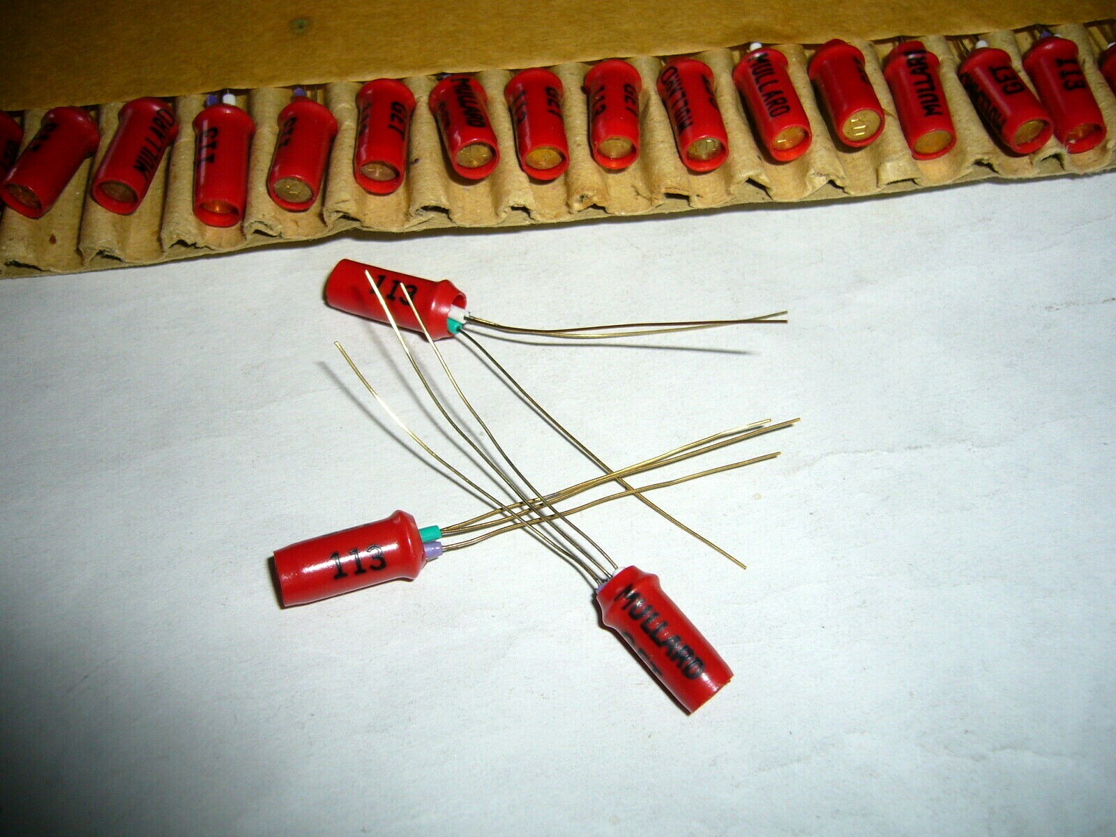 * TESTED ! * GET113 MULLARD GERMANIUM TRANSISTOR.* Please check the description*