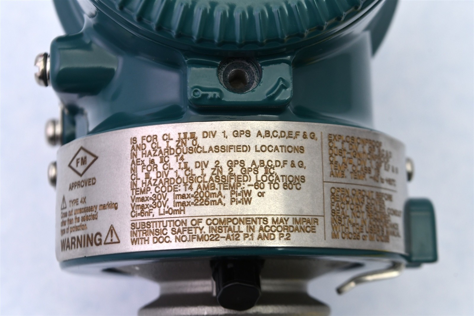 NEW Yokogawa Pressure Transmitter EJX530A w/ C13ST Valve Manifold
