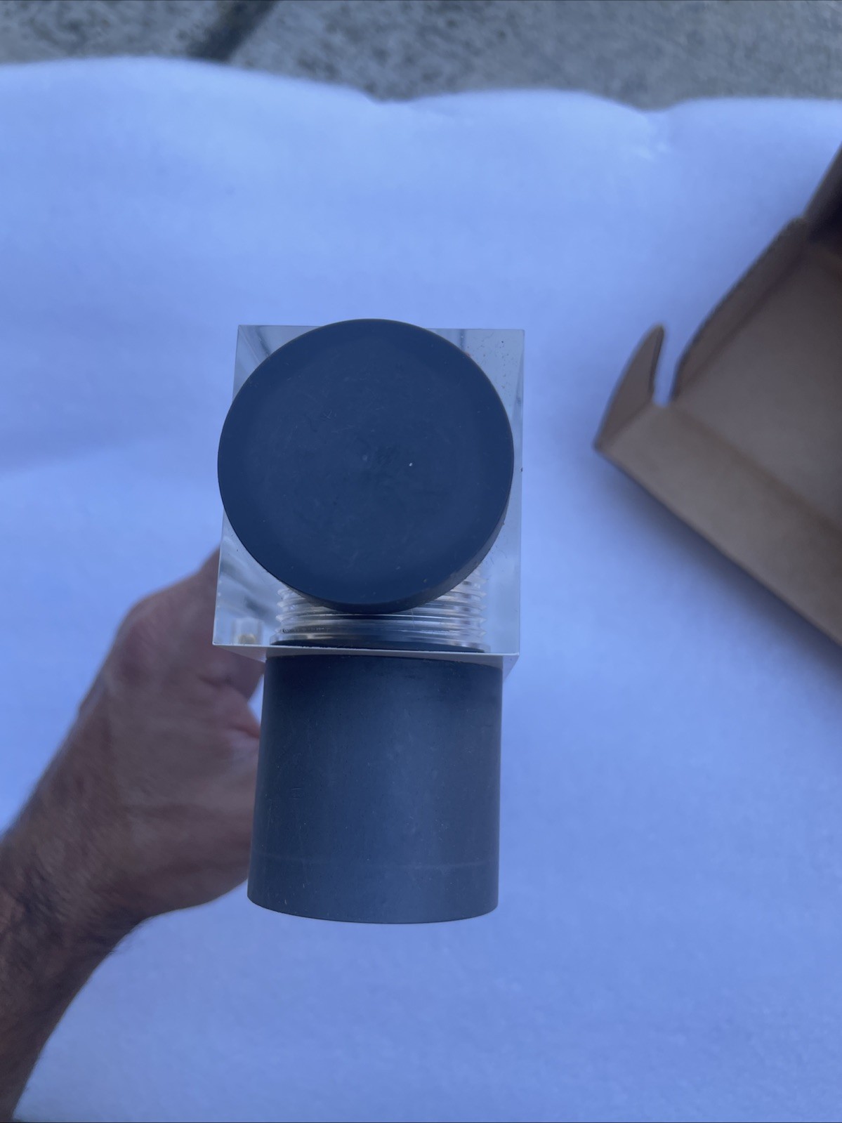 Dwyer Instruments VFC-142 Flowmeter, Range 1-10 Gpm Water. New In box!!