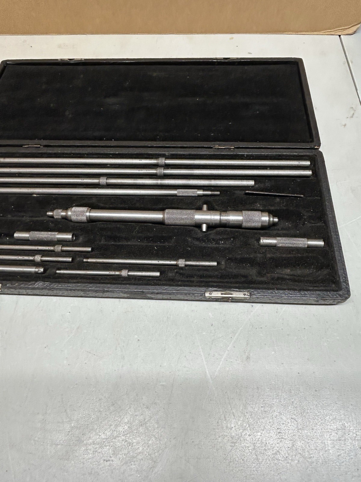 VTG L. S. Starrett Inside Micrometer Set?? Maybe No. 124?? MADE IN USA READ