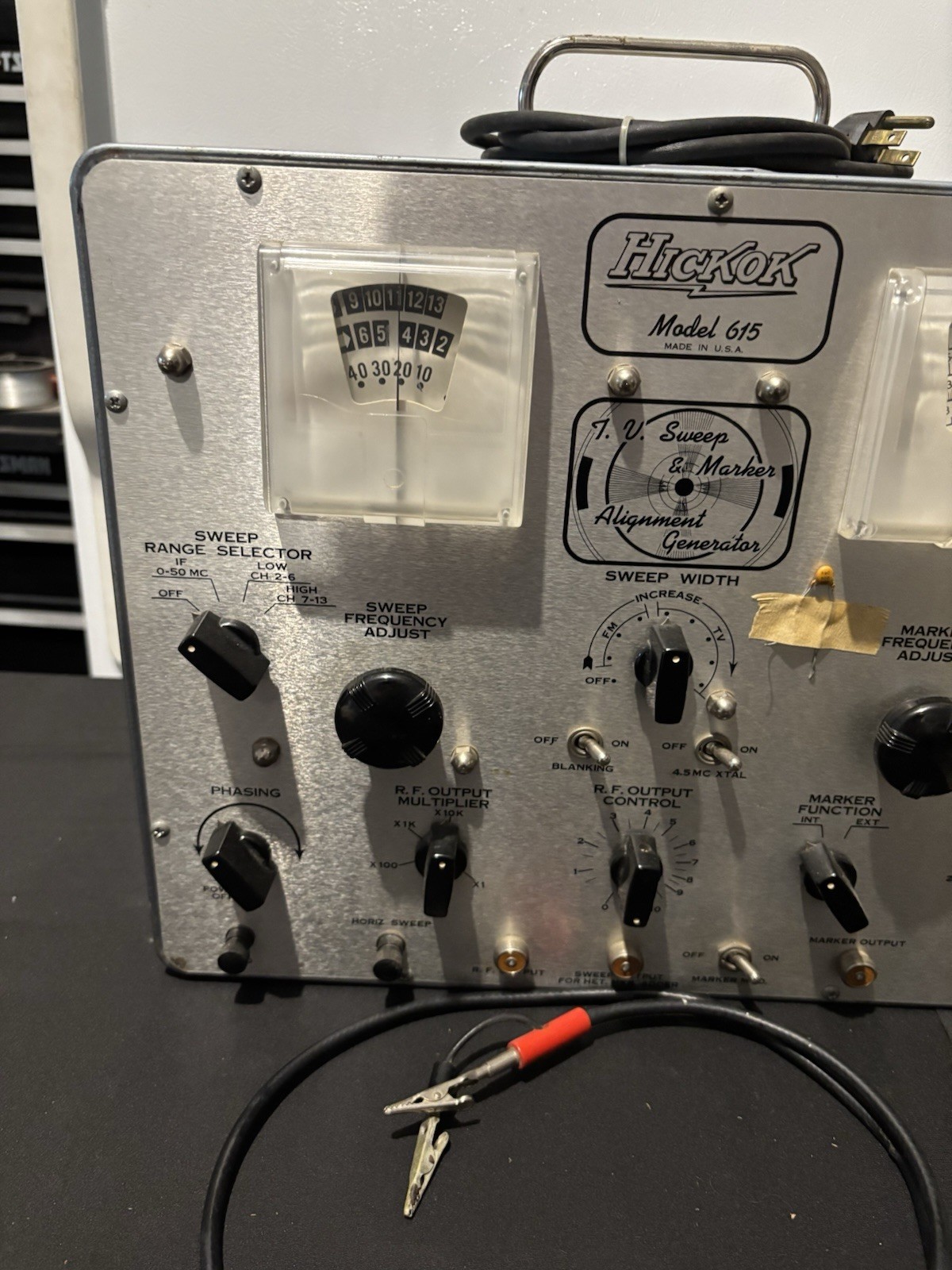 Hickok Model 615 TV Sweep & Marker Alignment Generator Serial 155-12598 Untested
