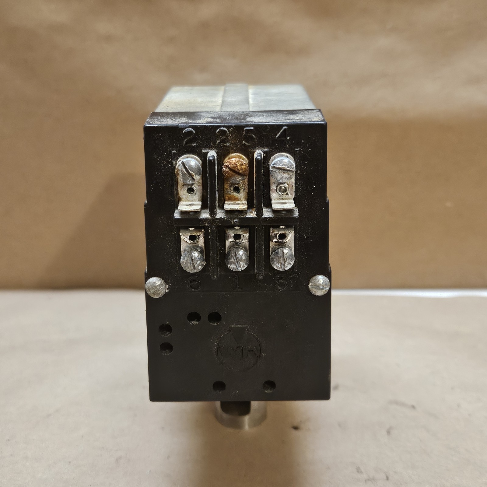 White-Rodgers 1311-102 Hydronic Zone Valve Model 1311-102