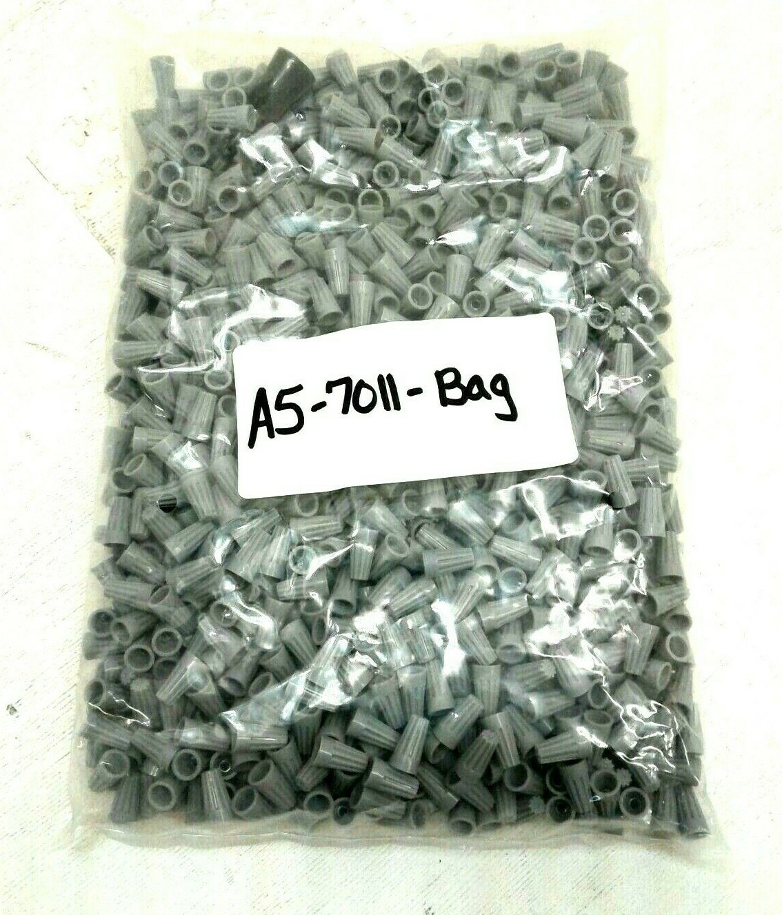 CONTRACTORS CHOICE 67011 STANDARD GRAY WIRE CONNECTORS 1000 COUNT BAG