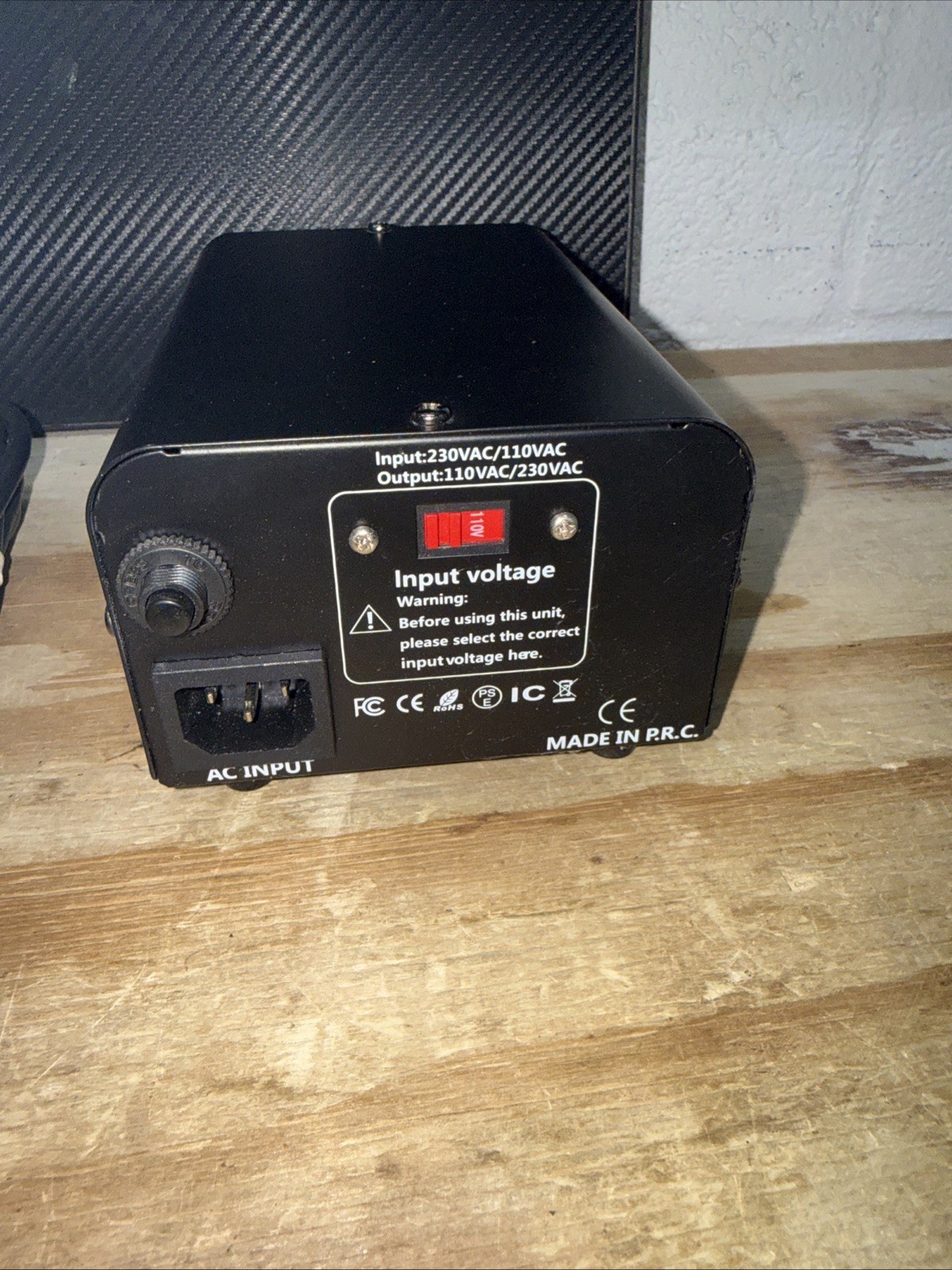 LVYUAN Step Up & Step Down Voltage Transformer 110 V / 230 V DT-500VA
