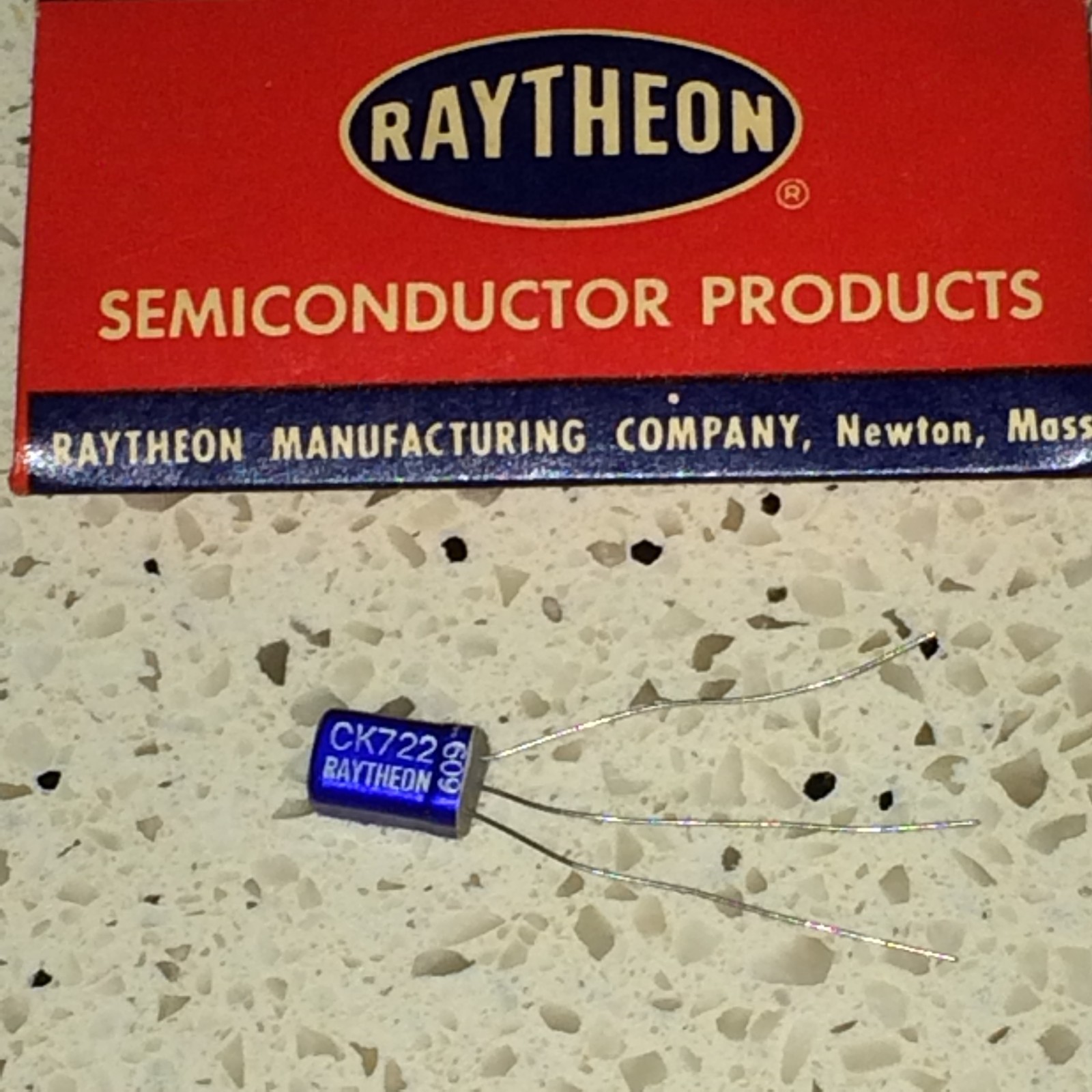 1 RAYTHEON CK722 NOS/NIP Germanium PNP TRANSISTOR