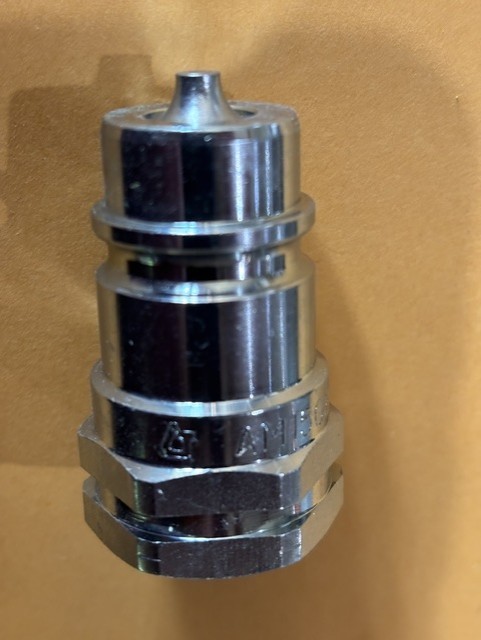 Intertraco – 1/2″ Ag Hydraulic Quick Connect Male Coupler, Poppet Valve Plug