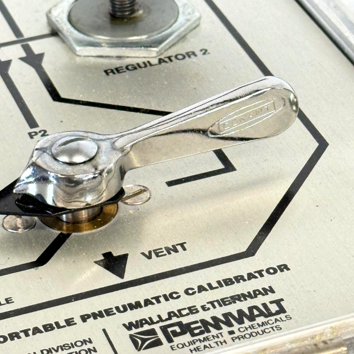 Pennwalt Wallace & Tiernan 65-120 Portable Pneumatic Calibrator USED