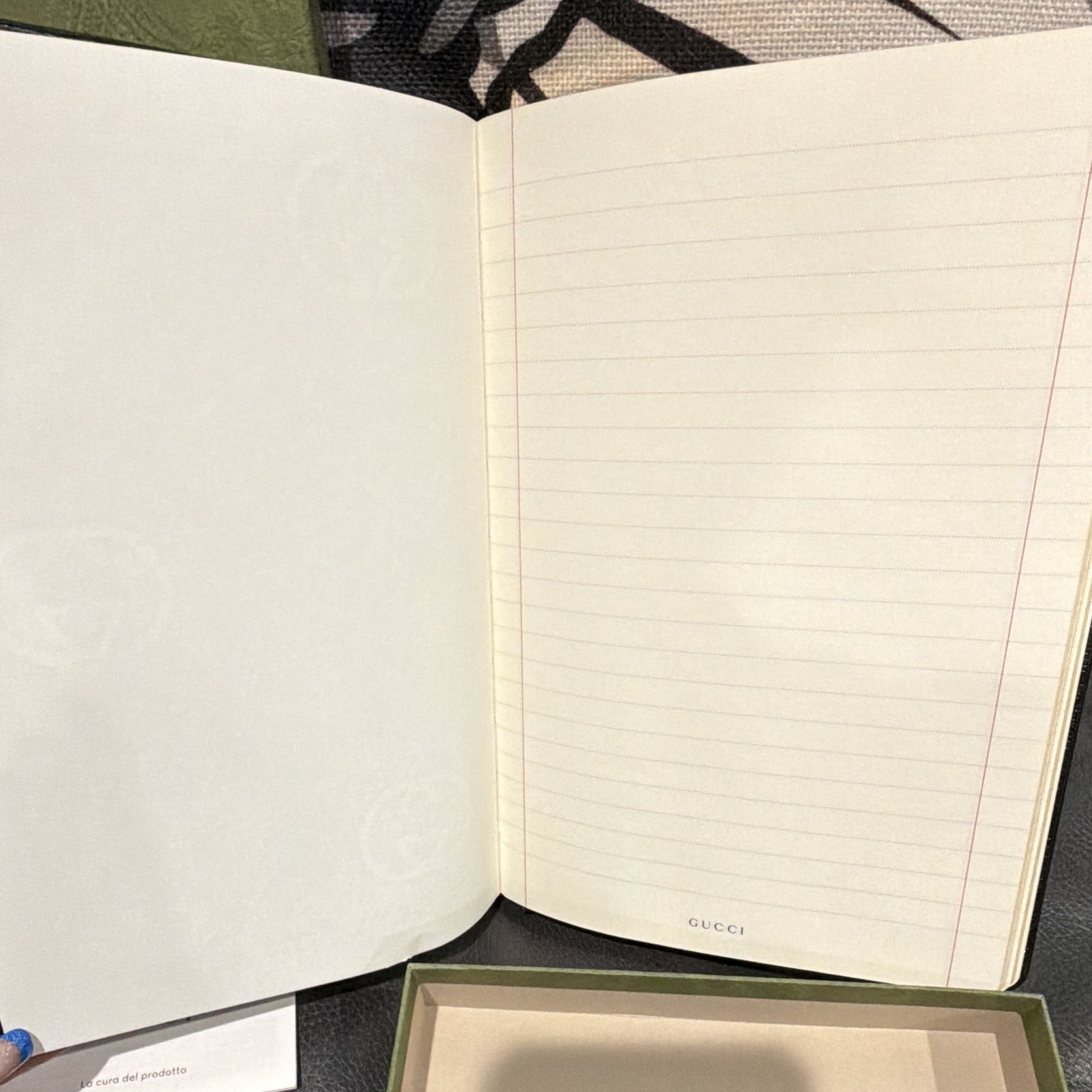 Gucci Floral Print Lined Notebook Journal w/ Elastic Strap in Box