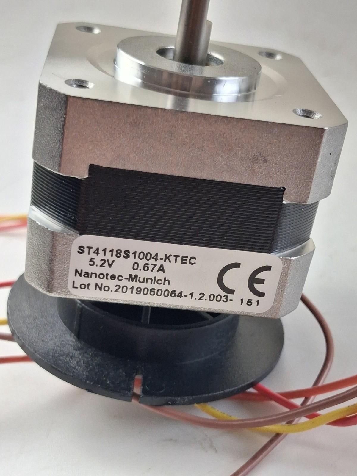 ST4118S1004-KTEC Stepper Motor 5.2V 0.67A