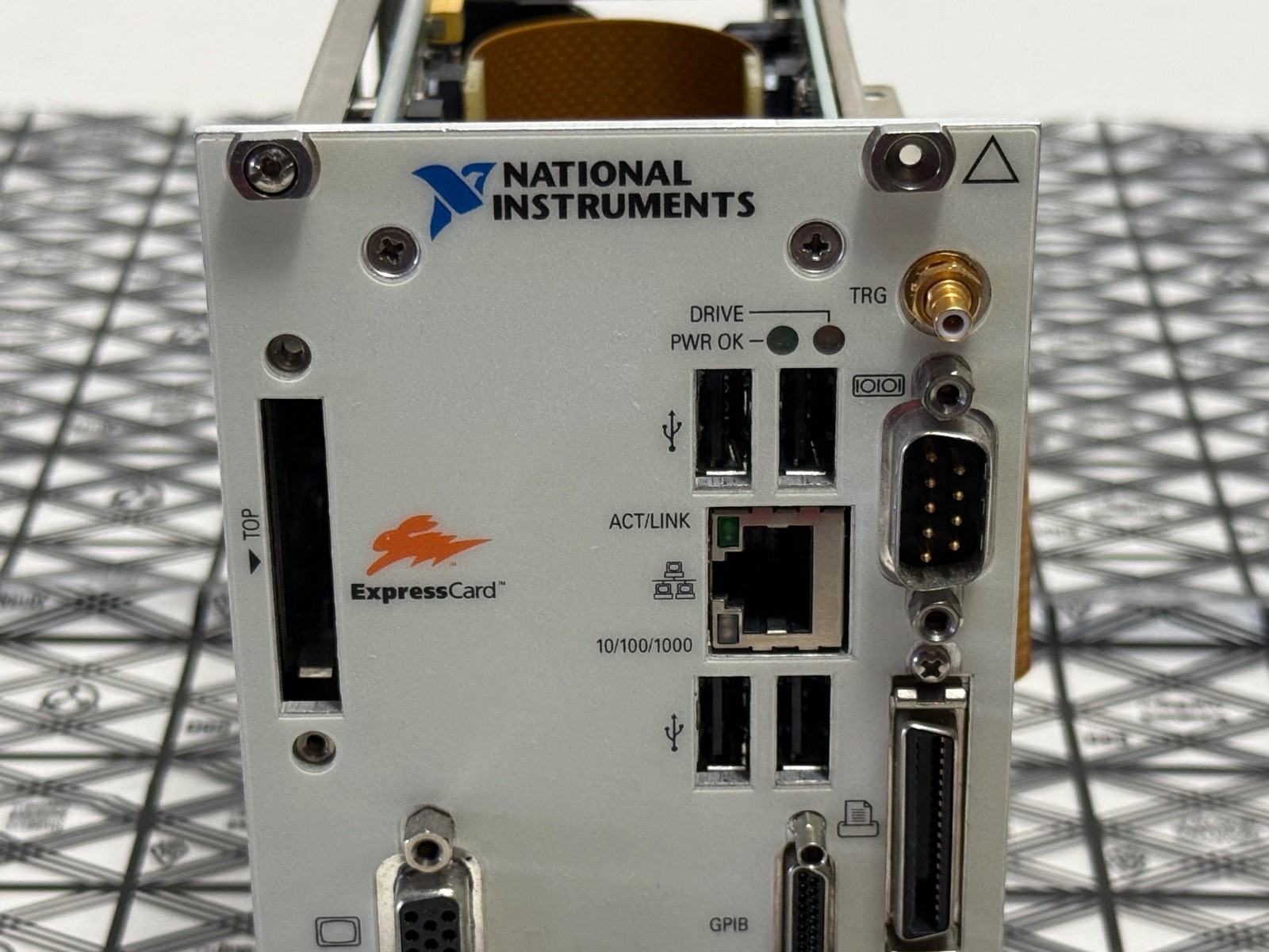 National Instruments NI PXI-8186 Embedded Controller w/ 512gb RAM – No HD