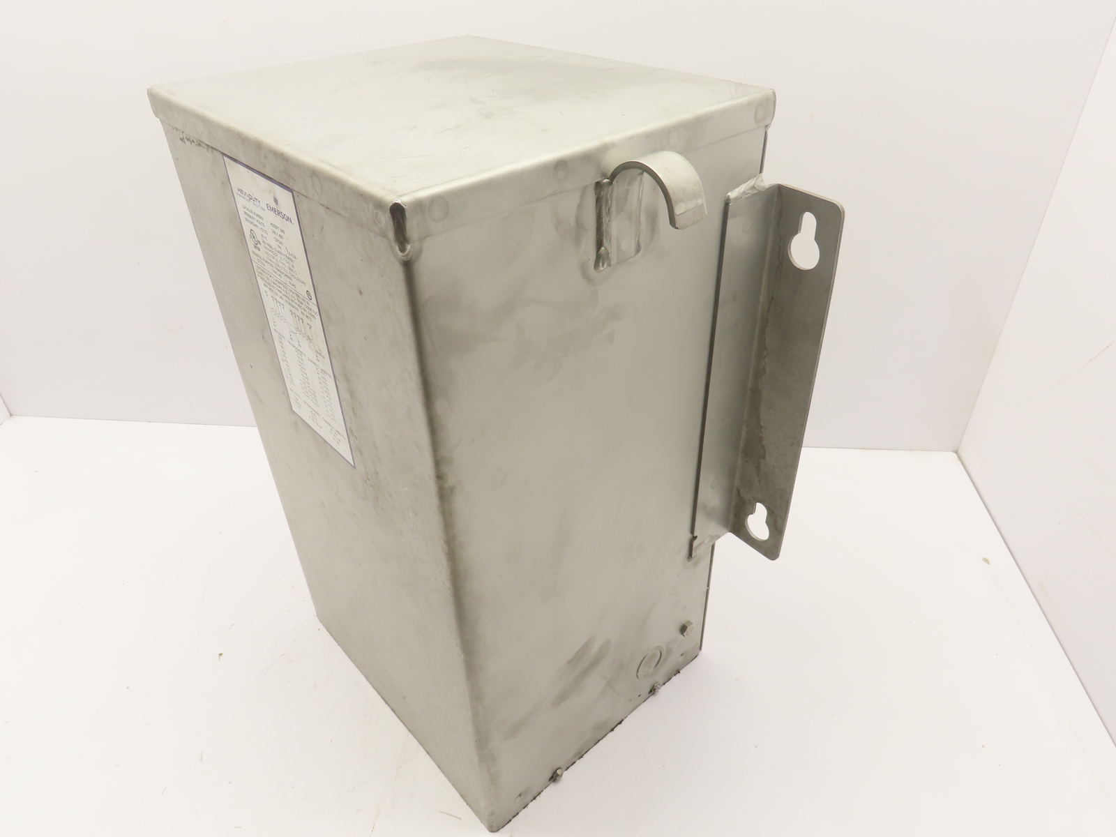 HSS5F7.5AS Sola Transformer 240/480 Primary 120/240VAC Secondary7.5kVA SS 3R 1PH