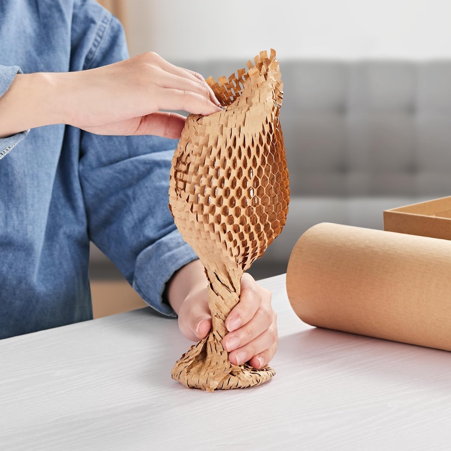 Honeycomb Packing Paper Bubble Wrap Roll 15x213ft Eco-Friendly Moving Supplies