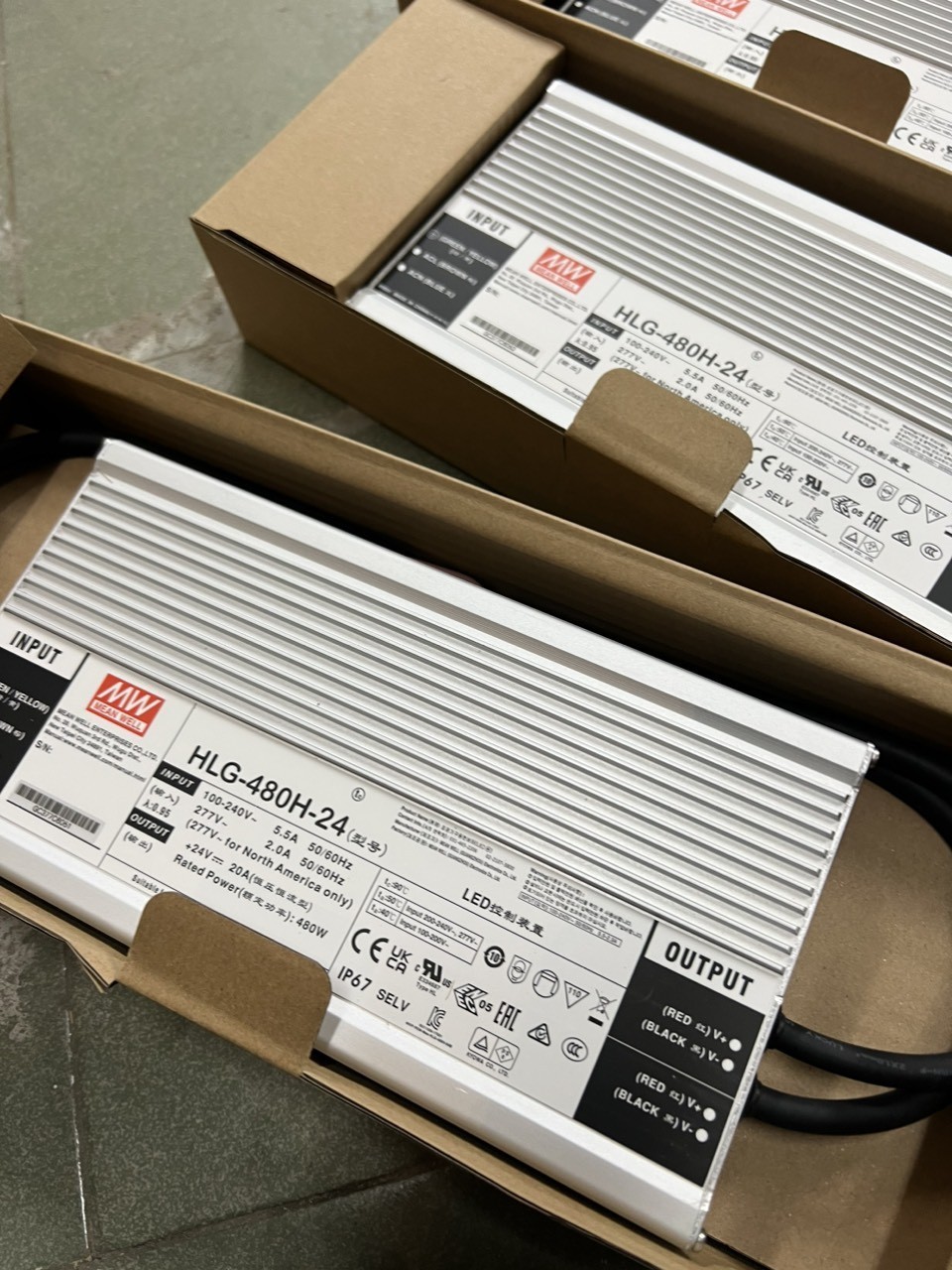 3 MEANWELL HLG-480H-24A Industr Power Supply Amps**** BRAND NEW