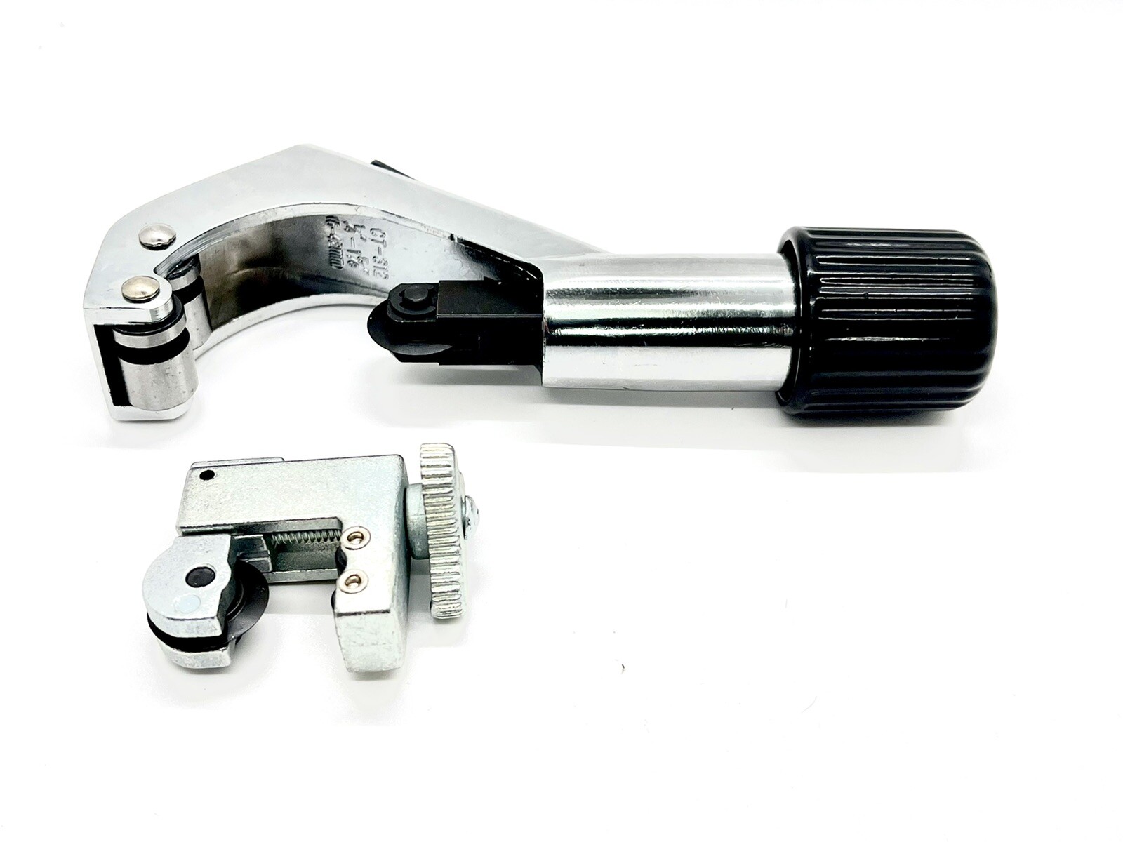 Tubing Cutter 1/8″-5/8″ and 1/4″ to1-5/8″ Copper PVC Thin Stainless Steel Tube.
