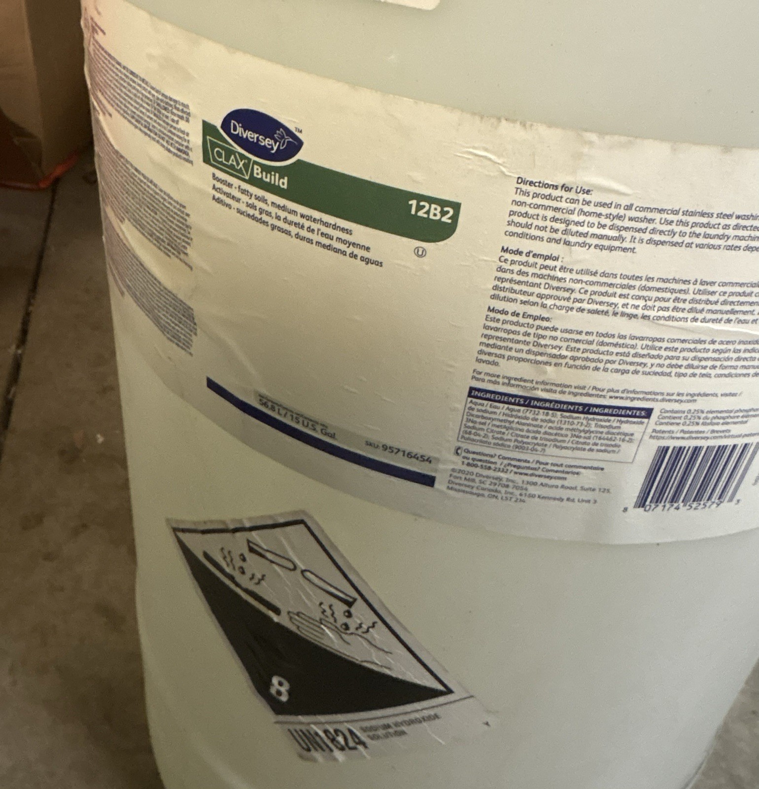 Diversey Clax Build 12B2 Booster Liquid Cleaner 56.8L / 15 Gal MPN 95716454