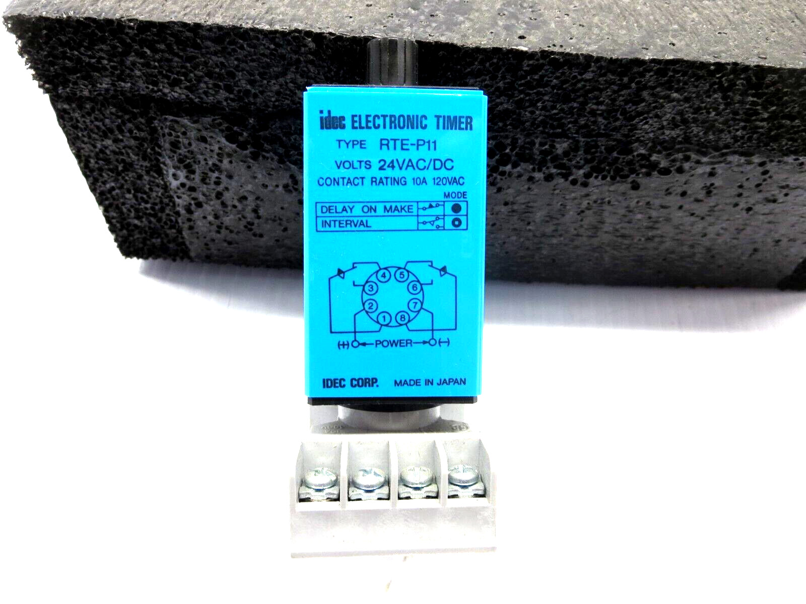 Idec RTE-P11 & P-B 27E122 Relay Time Delay W/Base 8 Pin 24VAC/DC See Pics Used